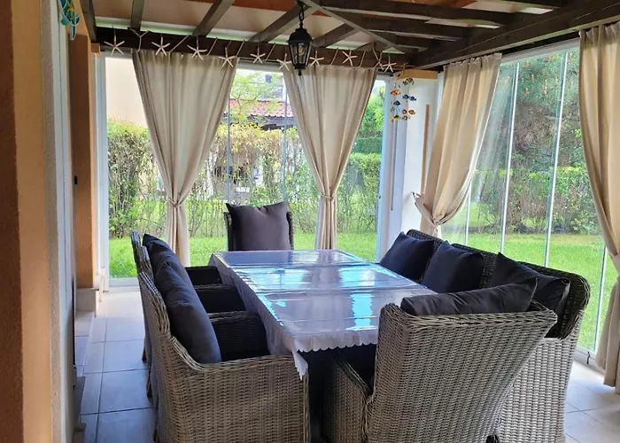 Ваканционна къща Line Созопол