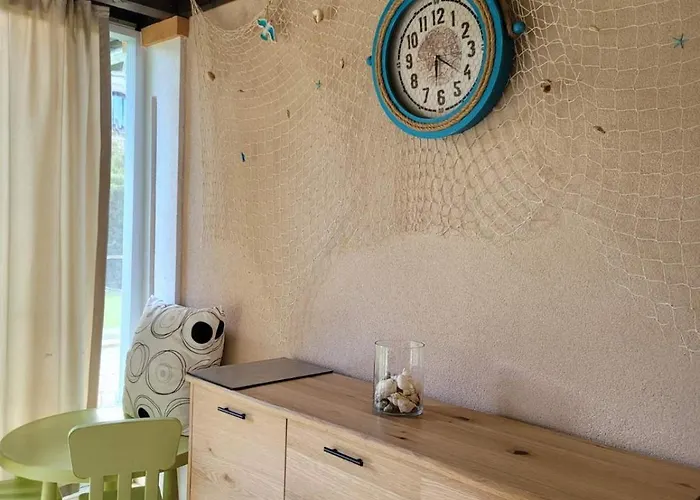 Line Ваканционна къща *